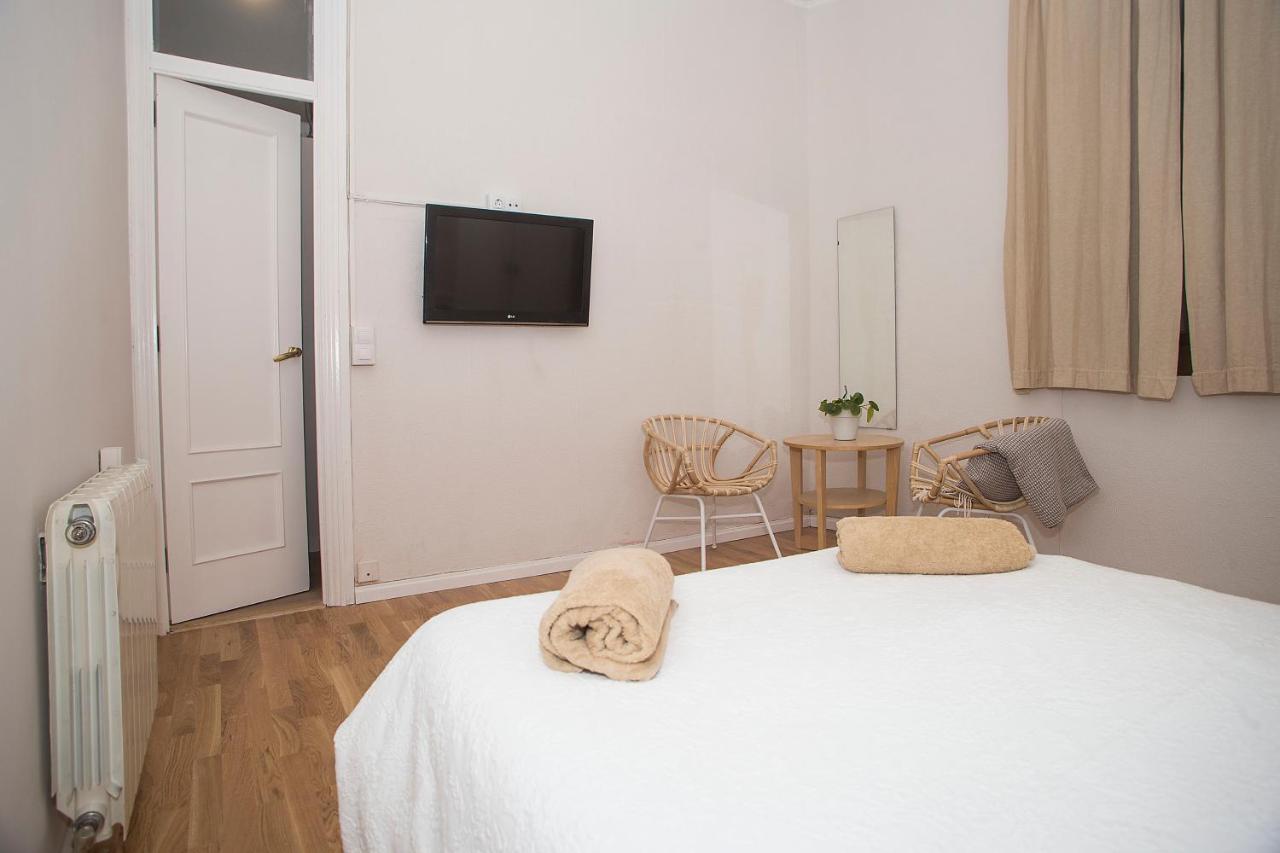 Mai & Maud Ronda Apartment Βαρκελώνη Εξωτερικό φωτογραφία